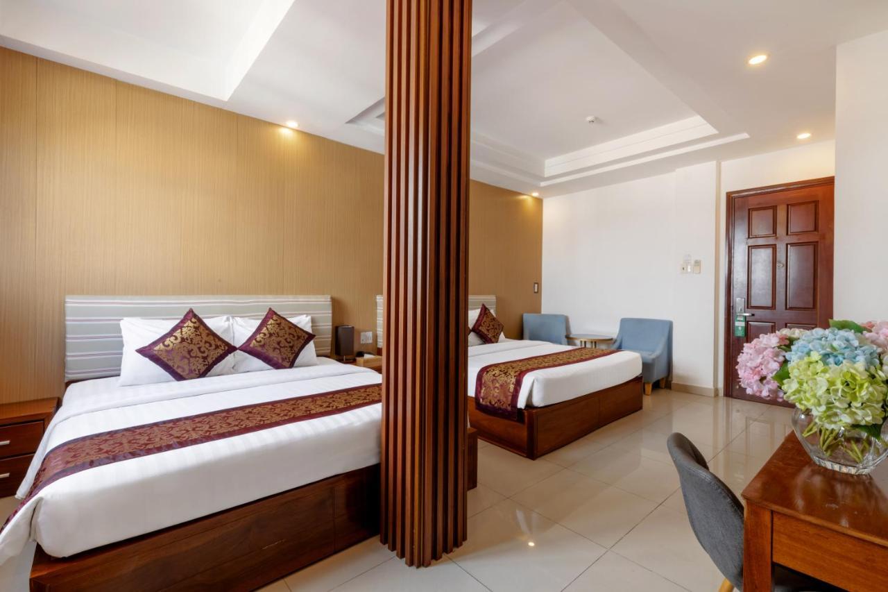 Airport Saigon Hotel - Gan Am Thuc Dem Cho Pham Van Hai Ho Şi Min Exterior foto