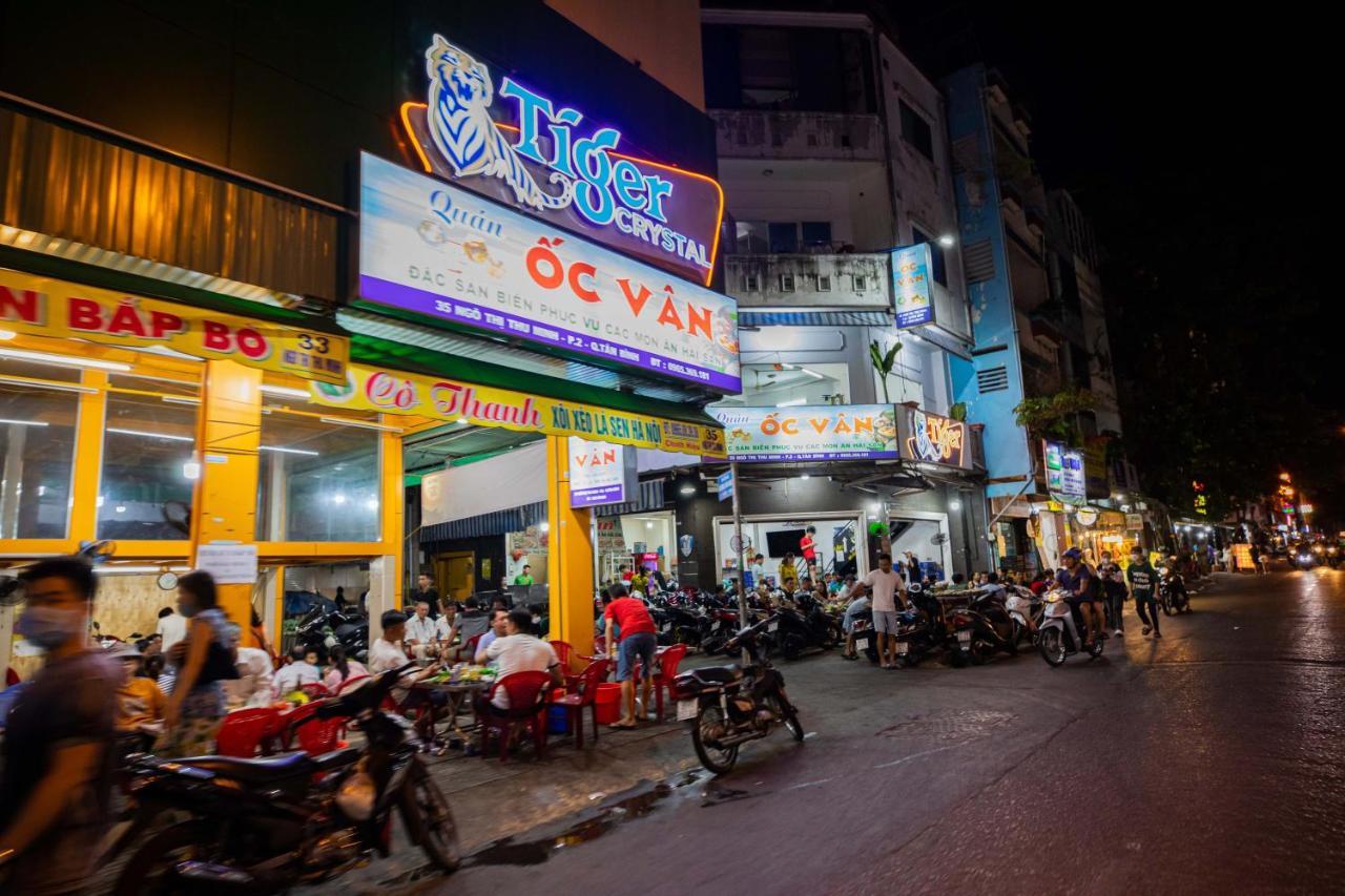 Airport Saigon Hotel - Gan Am Thuc Dem Cho Pham Van Hai Ho Şi Min Exterior foto